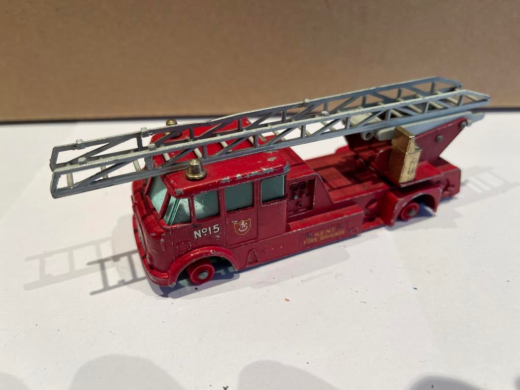 Matchbox lesney king size n15 fire engine zonder banden, Hobby en Vrije tijd, Ophalen of Verzenden, Zo goed als nieuw, Matchbox
