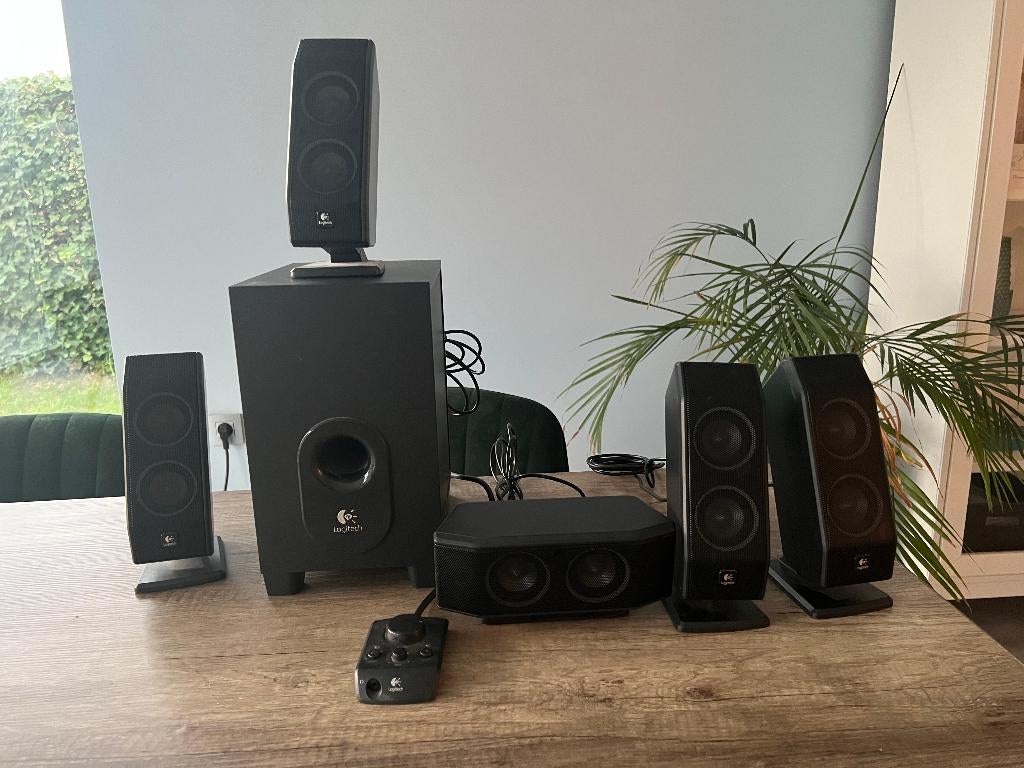 Logitech X540 5.1 Surround Sound Speakers, Audio, Tv en Foto, Luidsprekerboxen, Gebruikt, 60 tot 120 watt, Complete surroundset