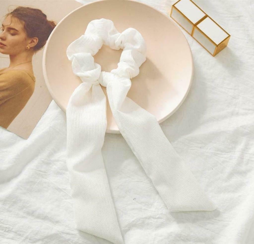 Chouchou noeud vintage - Blanc, Bijoux, Sacs & Beauté, Beauté | Soins des cheveux, Neuf, Autres types, Envoi