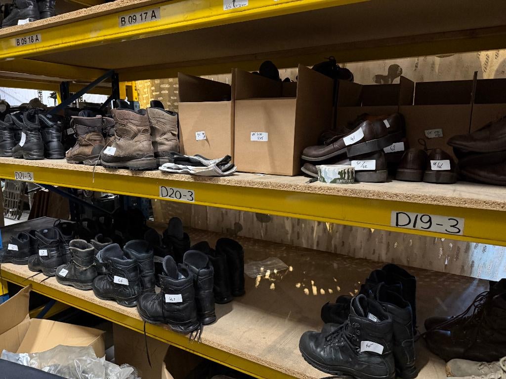 Leger bottines leger schoeisel Haix, Meindl, etc, Enlèvement ou Envoi, Porté, Noir, Chaussures de marche
