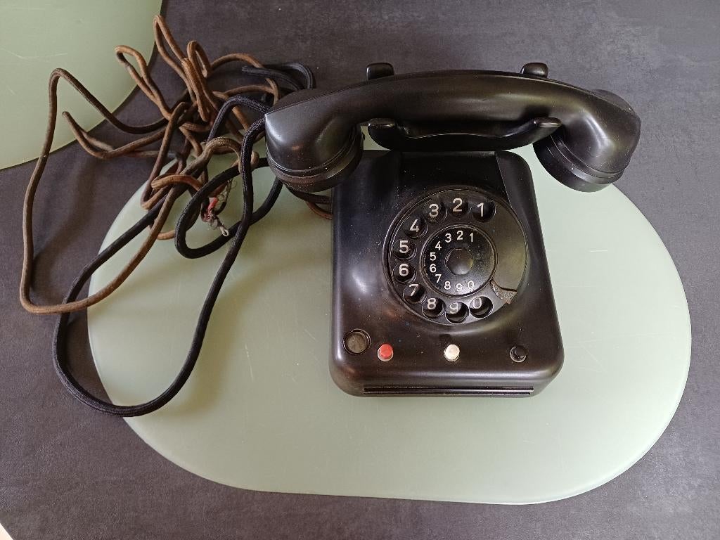 oude telefoon, Enlèvement