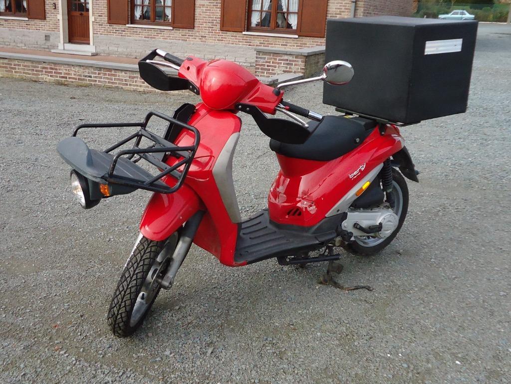 Piaggio liberty 50cc - B-klasse - idiaal voor courierdienst, Fietsen en Brommers, Ophalen, Overige modellen, 50 cc, Klasse B (45 km/u)