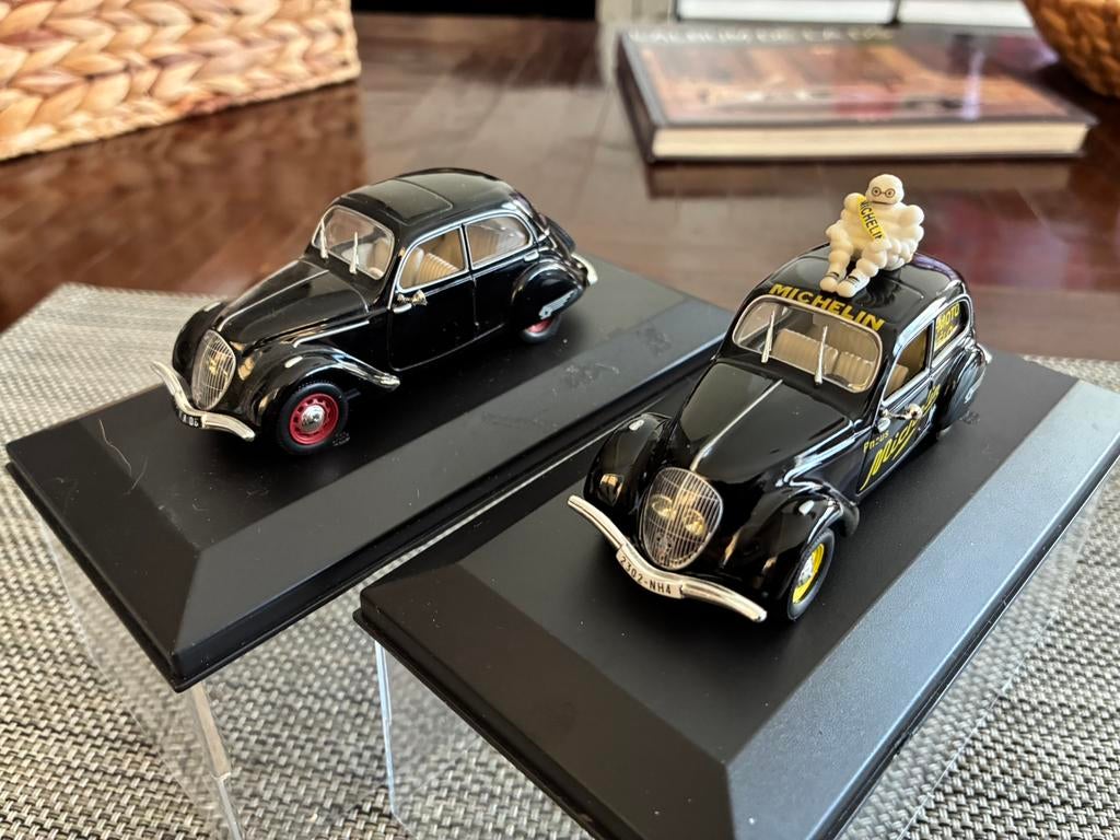 collection Peugeot 202 altaya 1/43, Enlèvement, Comme neuf, Voiture