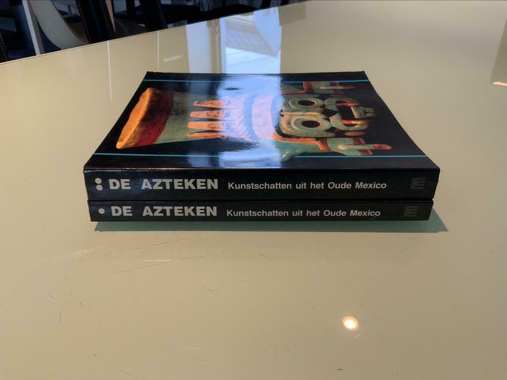 De Azteken - boek I en I-II - pakket, Ophalen of Verzenden, Gelezen