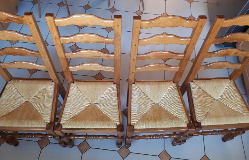 4 chaises en bois bon état, Brun, Enlèvement, Utilisé, Bois