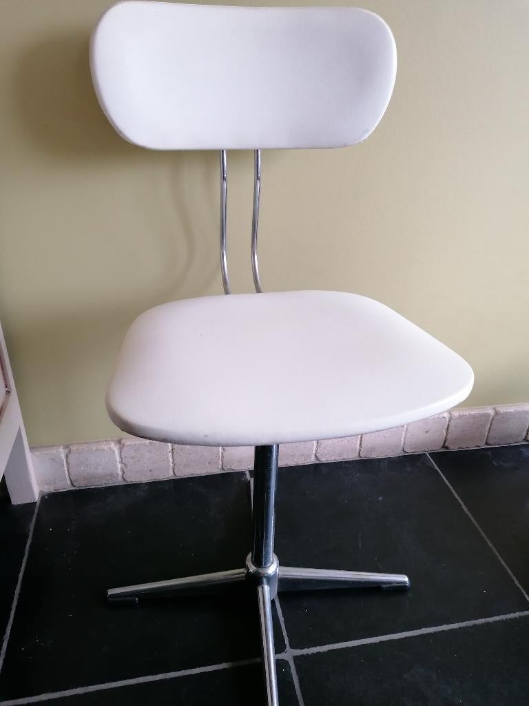 Vintage witte bureaustoel, Ophalen, Gebruikt, Wit, Bureaustoel