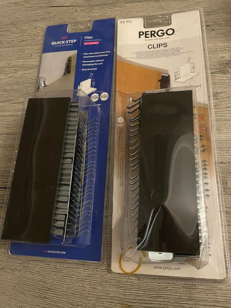 Bevestigingsclips voor plinten — QUICK-STEP & PERGO, Ophalen of Verzenden, Zo goed als nieuw, Plinten