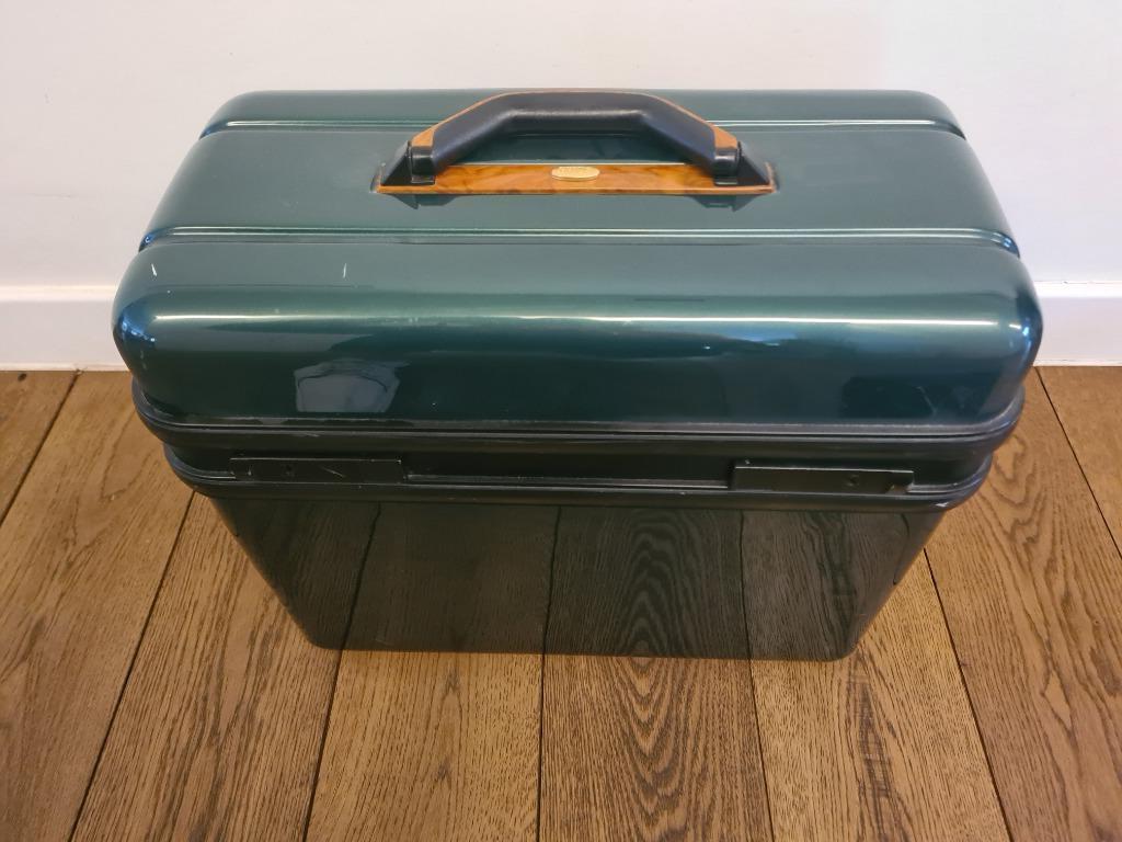 Beauty case / valies hoog model - Bric's perfecte staat, Handtassen en Accessoires, Ophalen of Verzenden, Zo goed als nieuw, Groen
