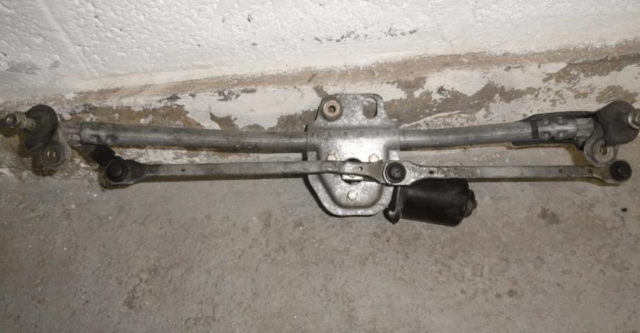 A vendre moteur essuis glace Audi A3 8L VW Golf 4 Bora Leon, Enlèvement, Utilisé, Audi