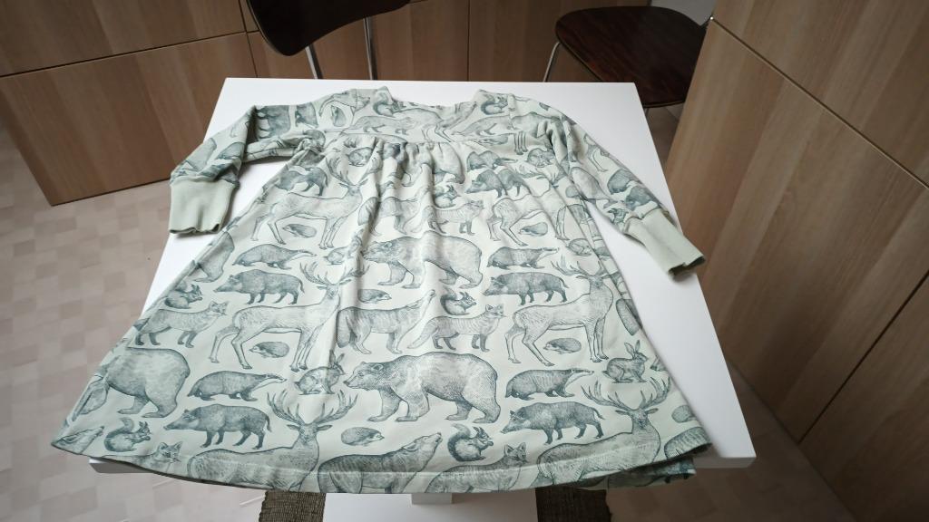 Kleedje - Winterkleedje Maat 104, Ophalen of Verzenden, Zo goed als nieuw, Meisje, Jurk of Rok