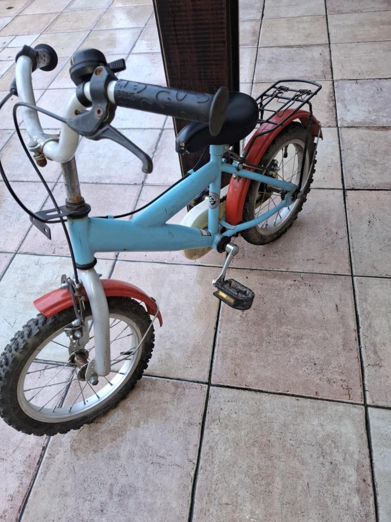 Kinderfietsje met zijwieltjes, Fietsen en Brommers, Fietsen | Kinderfietsjes, Ophalen, Gebruikt, Zijwieltjes