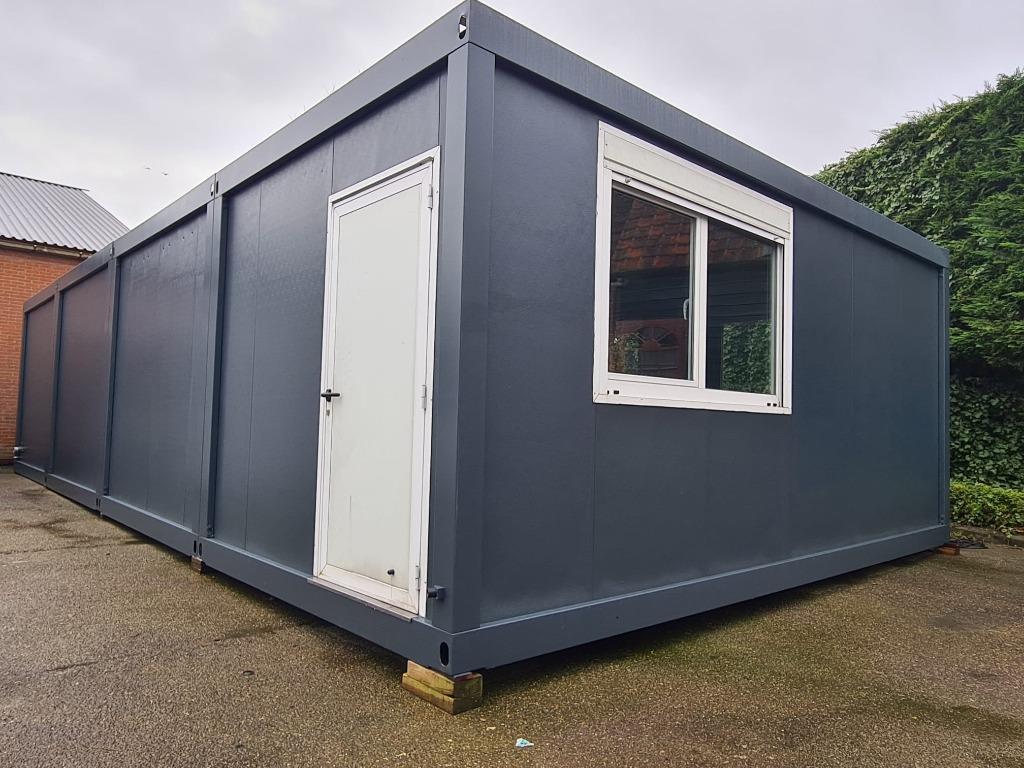 Luxe woonunit / tijdelijke woning / noodwoning 12x6m te huur, Zakelijke goederen, Machines en Bouw | Keten en Containers, Ophalen