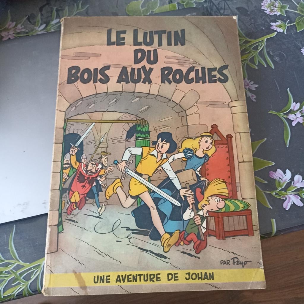 De elf van het bos op de rotsen van Peyo 1955, Ophalen, Gelezen
