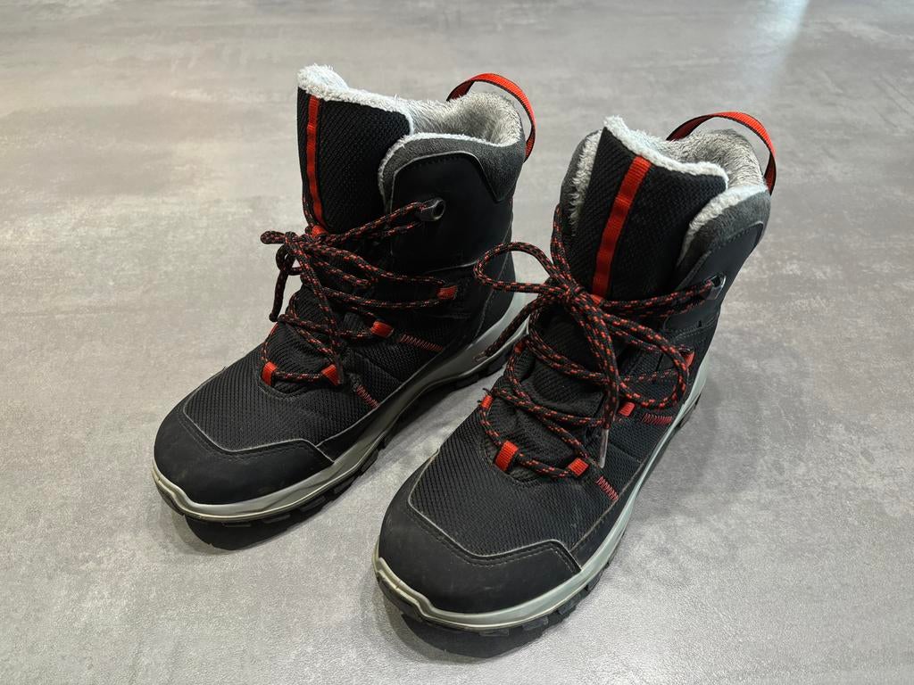 Bottines de marche pointure 36, Enlèvement ou Envoi, Comme neuf
