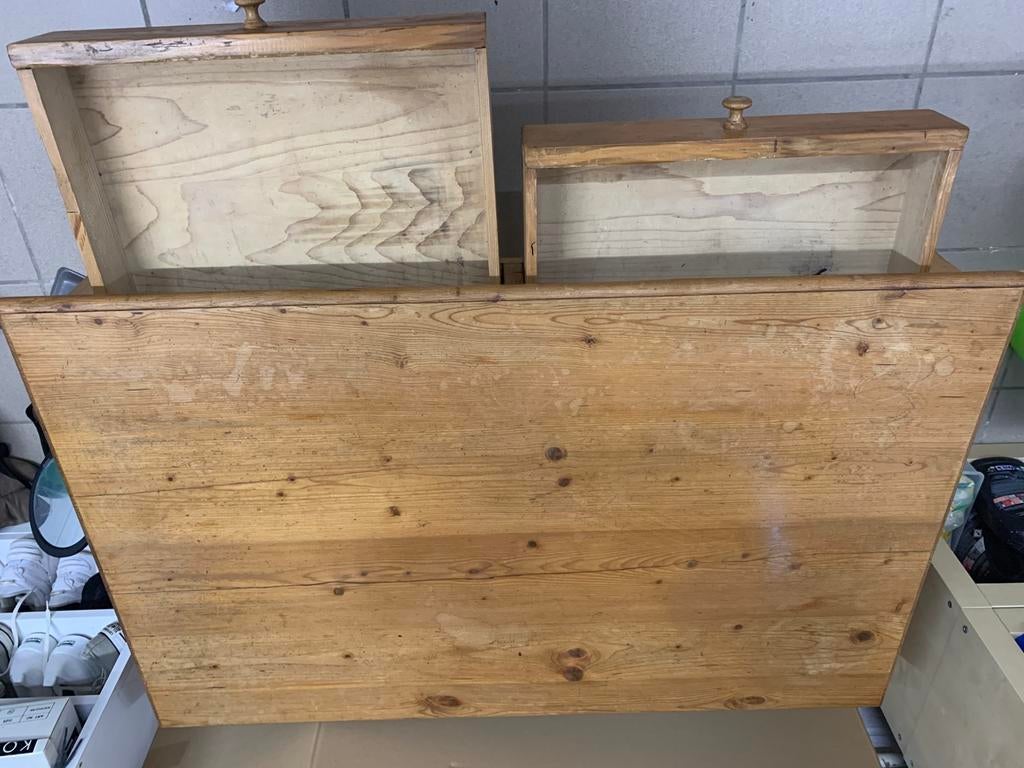 Oude Salontafel grenen. Iengte 1,17 m breedte 77 cm hoog 55, Ophalen