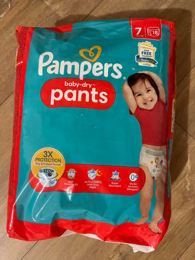 Langes pants Pampers T7, Enlèvement, Neuf