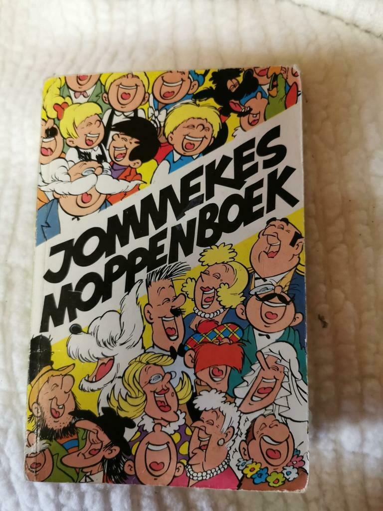 Jommekes Moppenboek, Ophalen of Verzenden, Gelezen
