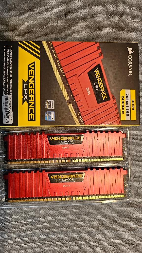 Corsair ddr4 2x4gbyte 2400mhz, DDR4, 8 GB, Comme neuf, Enlèvement