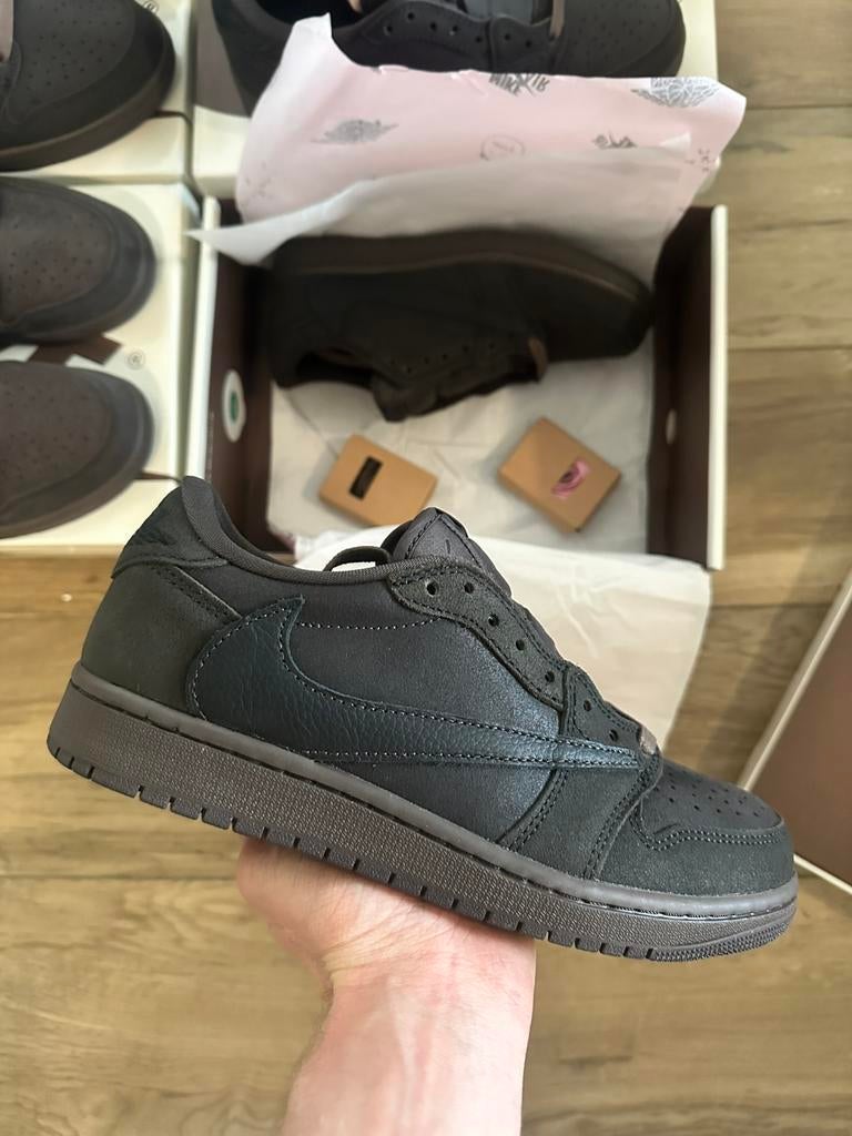 Travis scott brown velvet  42 / 44, Ophalen of Verzenden