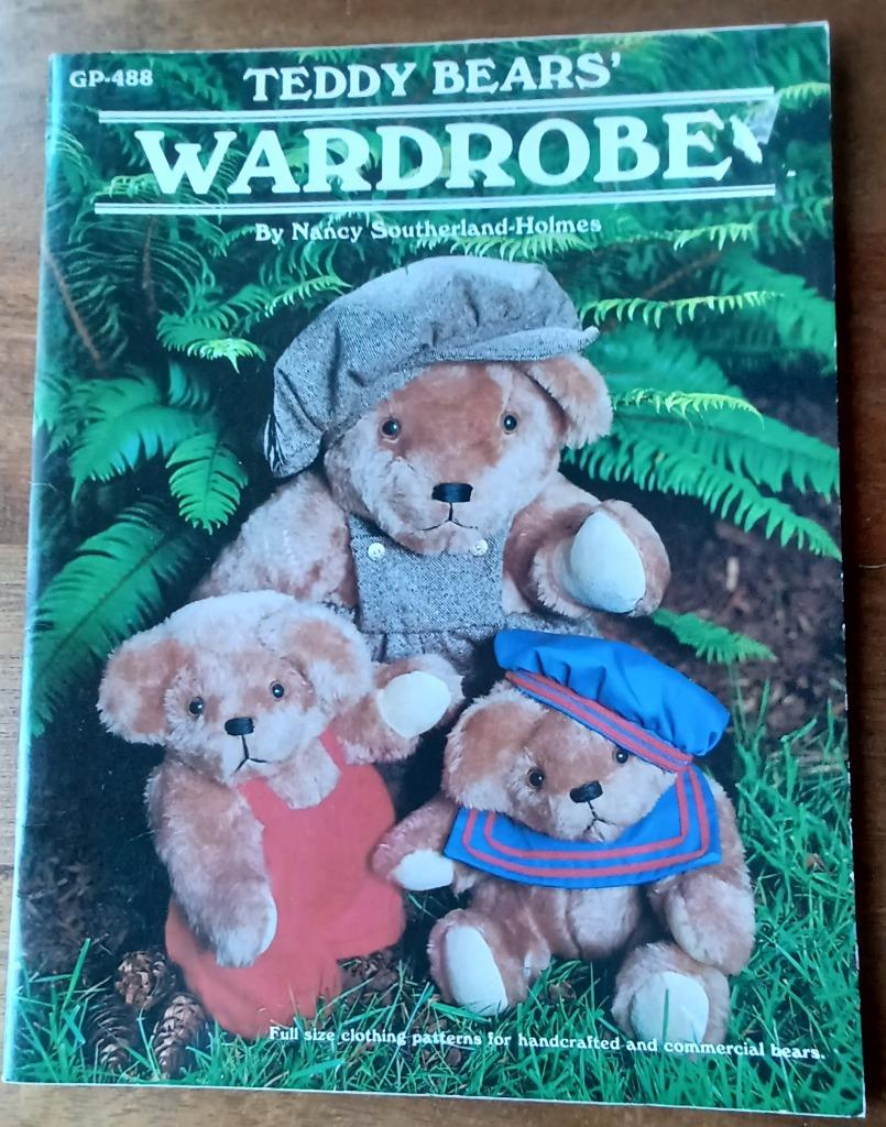 Teddy Bear's Wardrobe / Nancy Southerland-Holmes/ 1984, Verzamelen, Beren en Cherished Teddies, Ophalen of Verzenden