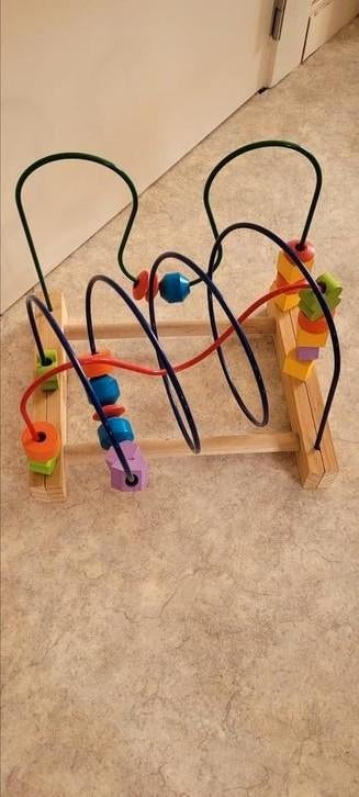 Belle piste de perles en bon état, Enfants & Bébés, Enlèvement ou Envoi