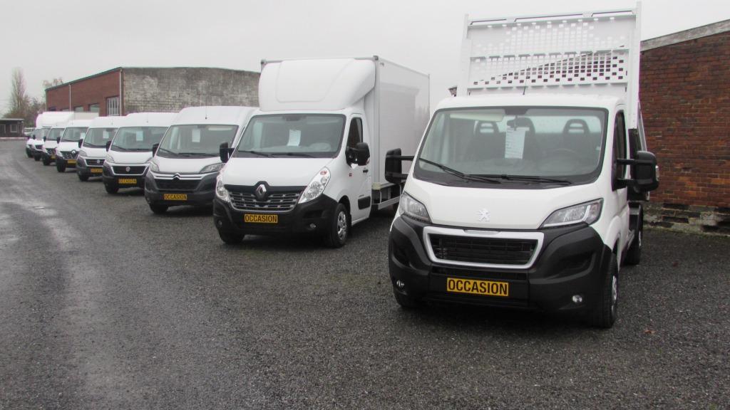 a vendre camionnette occasion toute marque RENSEIGNEMENTS, Autos, Euro 5, Achat, Entreprise, 3 places