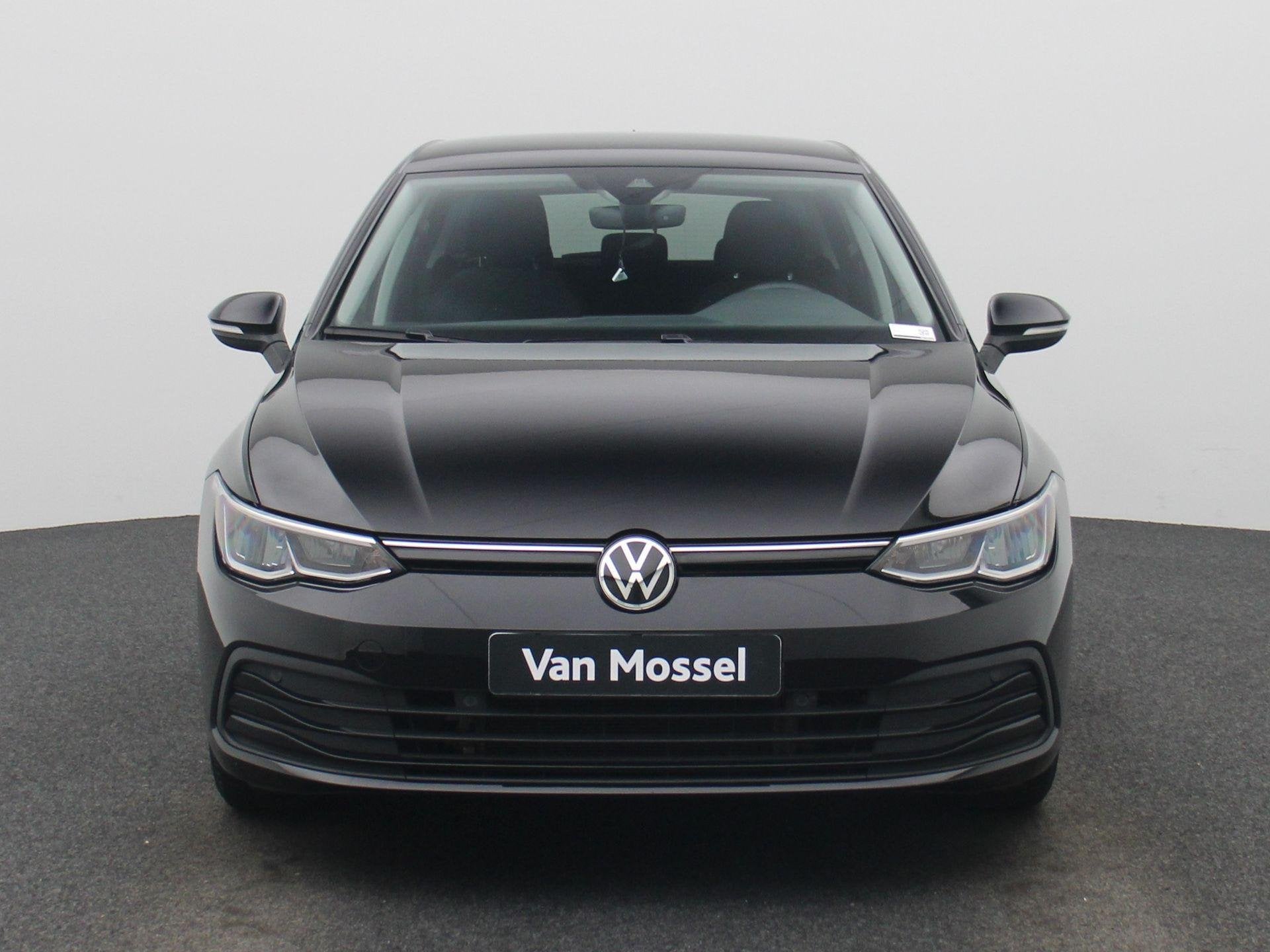 Volkswagen Golf VIII 1.0 TSI 81kW Life CARPLAY | CAMERA | AC, Auto's, Voorwielaandrijving, Stof, Gebruikt, Zwart