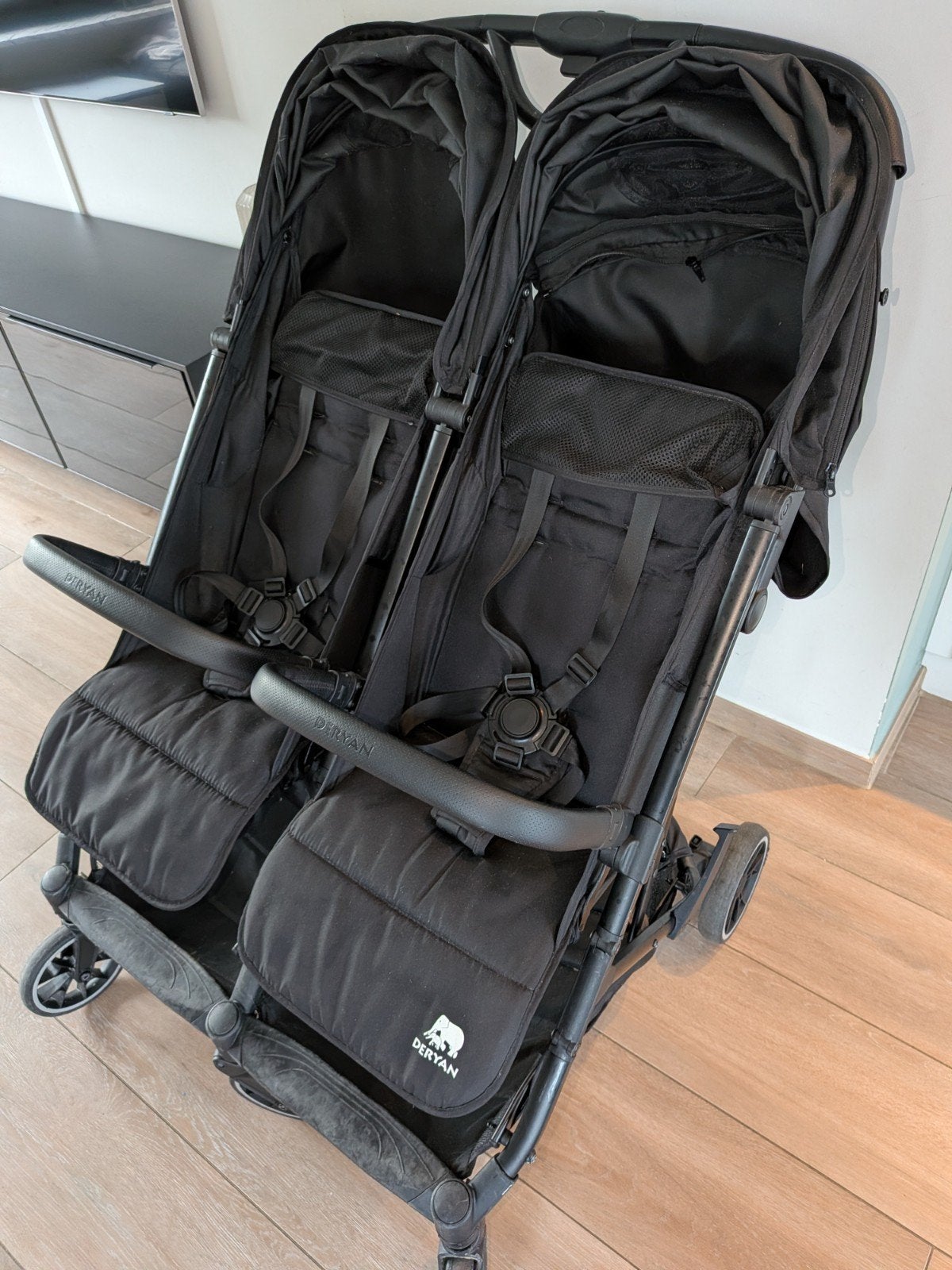 deryan luxe rolo x2 duo buggy, Enfants & Bébés, Enlèvement, Utilisé, Poussette ou Buggy