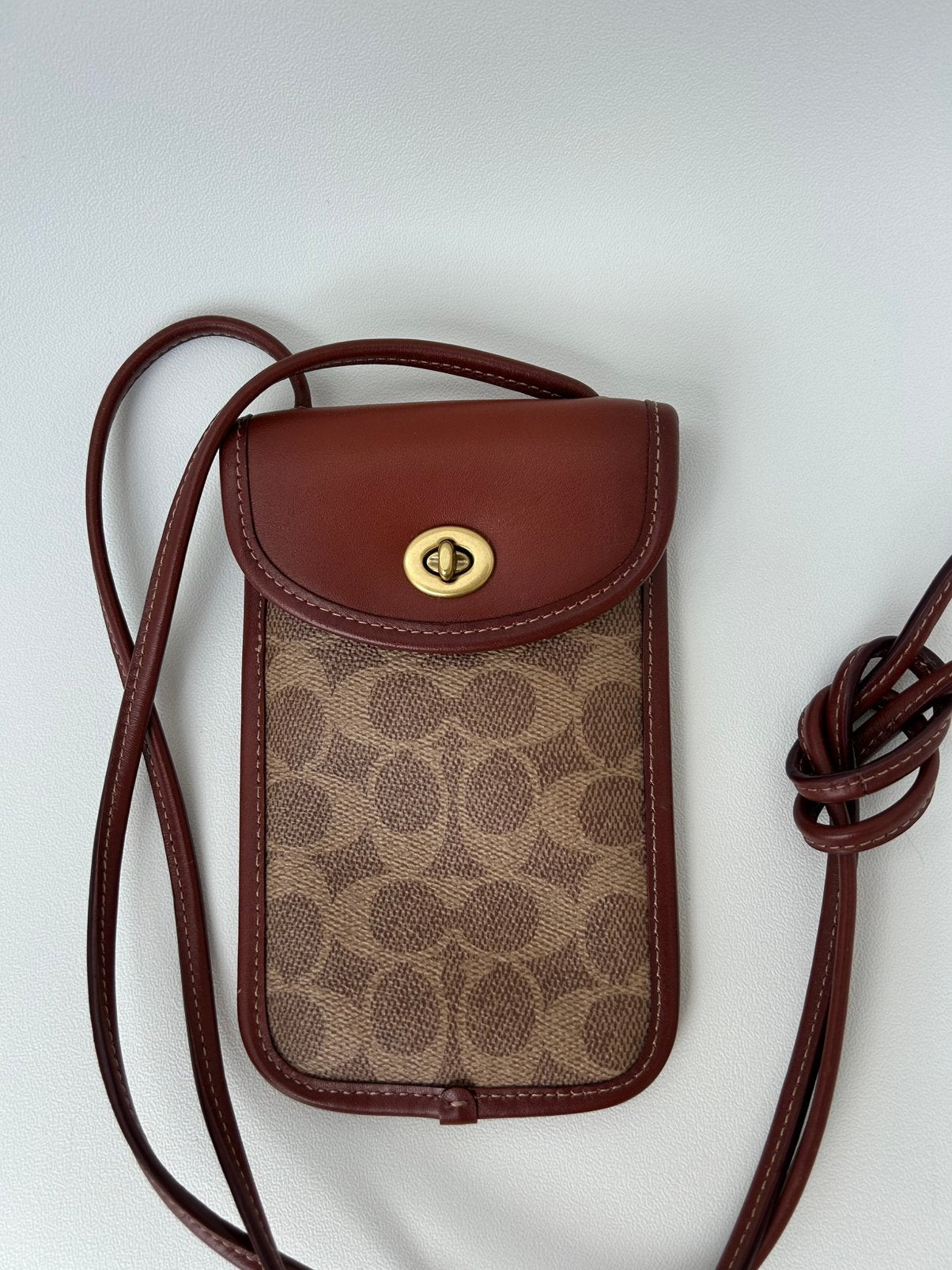Coach telefoontasje, Autres marques, Cuir, Enlèvement ou Envoi, Comme neuf