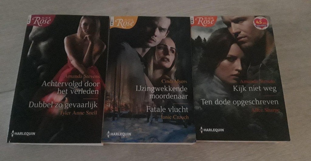 Black Rose Harlequin 3 maal 2 verhalen, Enlèvement ou Envoi, Comme neuf, Pays-Bas