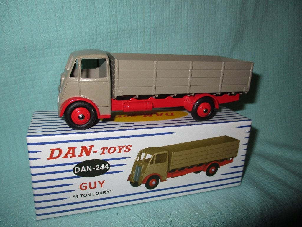 Dinky Dan-toys 244, Hobby & Loisirs créatifs, Enlèvement ou Envoi, Neuf, Bus ou Camion, Dinky Toys
