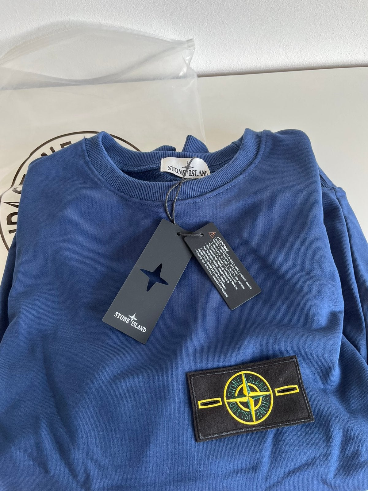 Pull stone Island neuf taille M, Enlèvement ou Envoi, Neuf, Taille 48/50 (M), Bleu