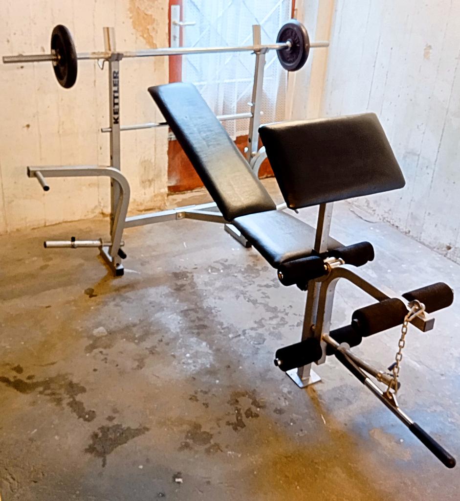 Kettler halterbank, Sport en Fitness, Fitnessmaterialen, Ophalen, Gebruikt, Benen, Fitnessbank