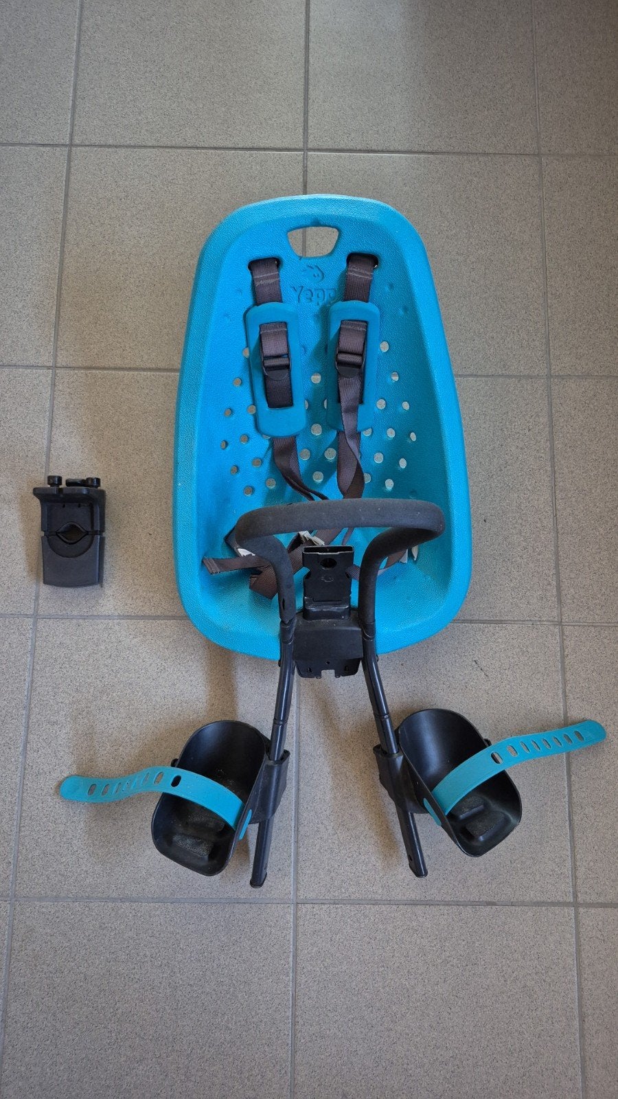 thule yepp mini + 2 adaptorstukken, Ophalen, Yepp (Thule), Voorzitje, Gebruikt
