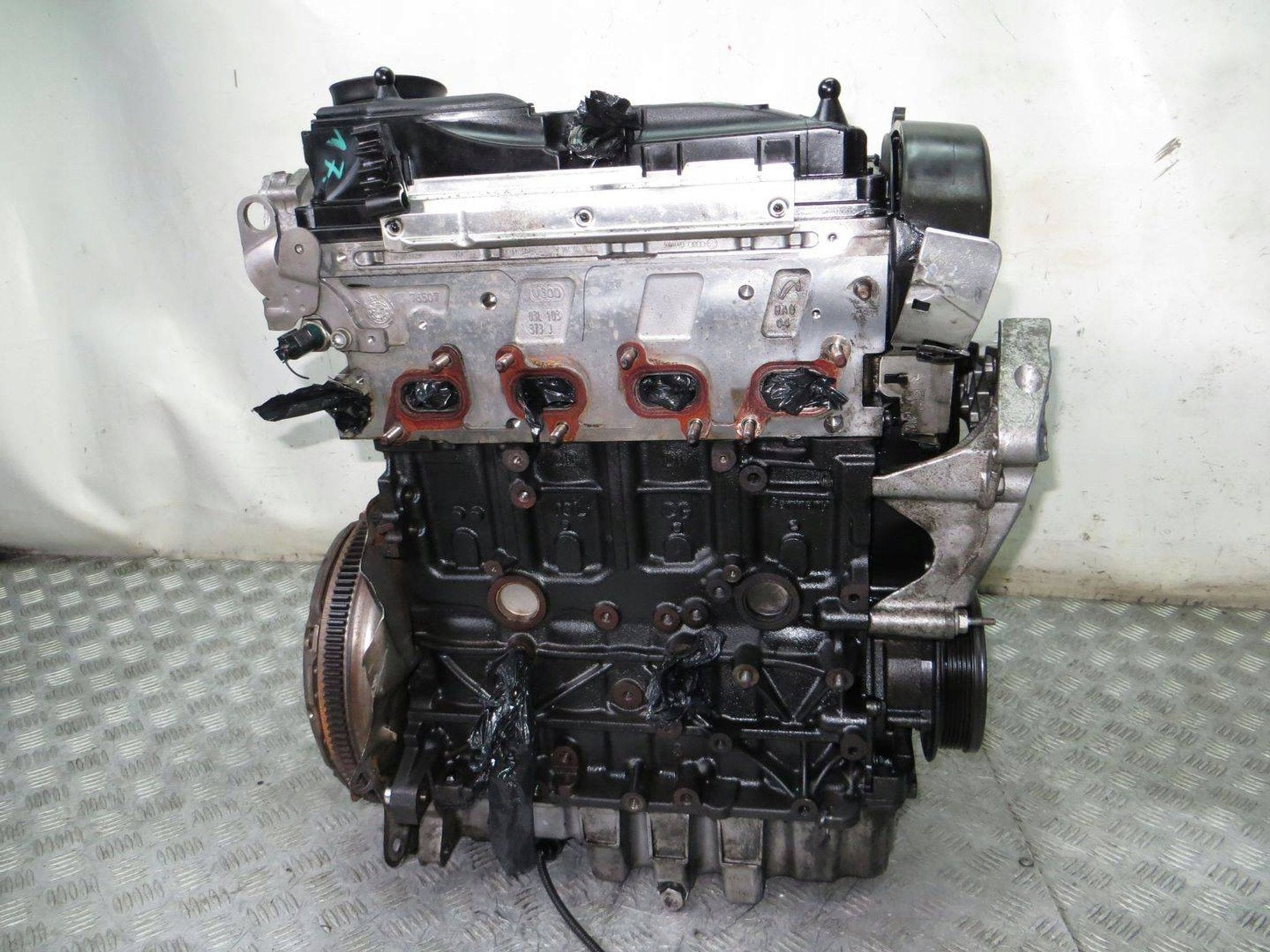 Moteur CFFA Nu CC GOLF TIGUAN PASSAT ALHAMBRA AUDI SEAT, Envoi, Utilisé, Daihatsu