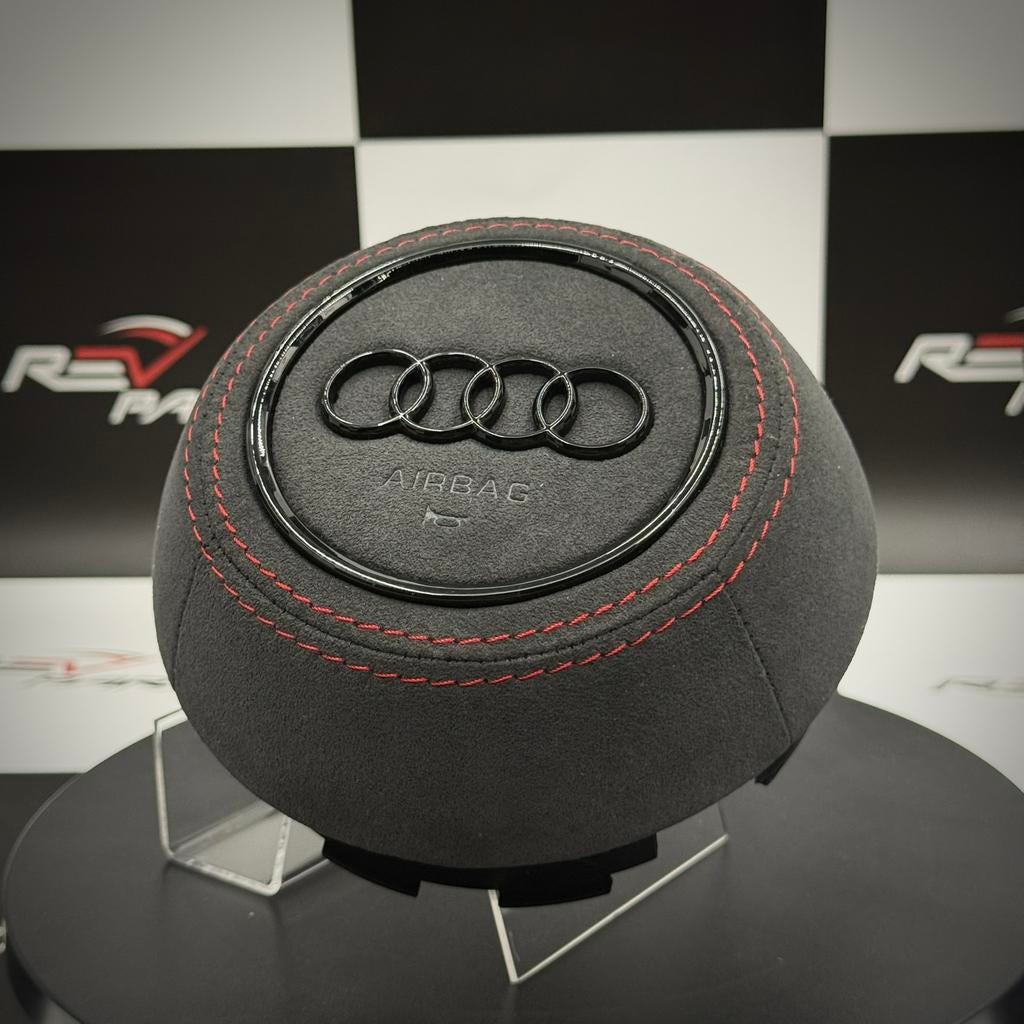 Cache airbag Audi en alcantara rouge, upgrade S/RS, Autos : Pièces & Accessoires, Enlèvement ou Envoi, Neuf, Audi