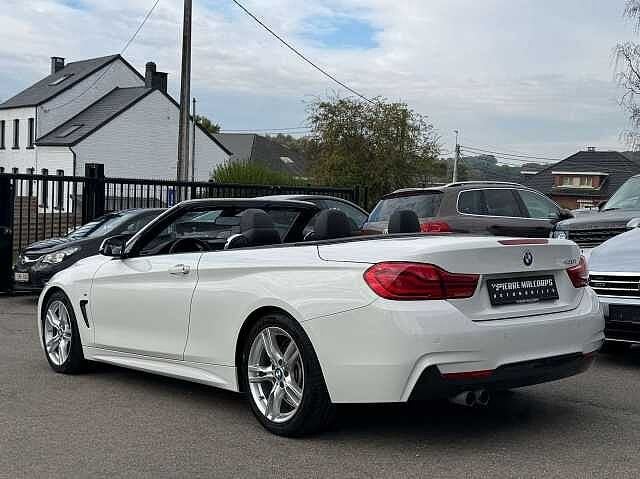 BMW 420 iA CABRIO PACK M LCI / LED / HEAD UP / CUIR / NAV /, Autos, 144 g/km, Ordinateur de bord, Achat, Entreprise
