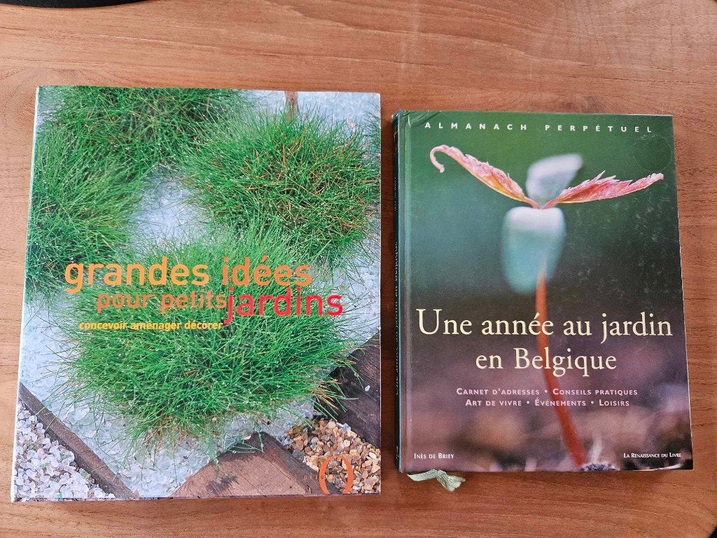 Une année au jardin en Belgique/Grandes idées petits jardins, Boeken, Wonen en Tuinieren, Ophalen of Verzenden, Zo goed als nieuw