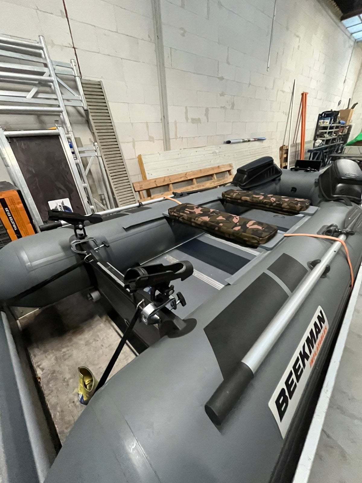 Rubberboot / roofvis, Watersport en Boten, Ophalen, Zo goed als nieuw, Motorboot