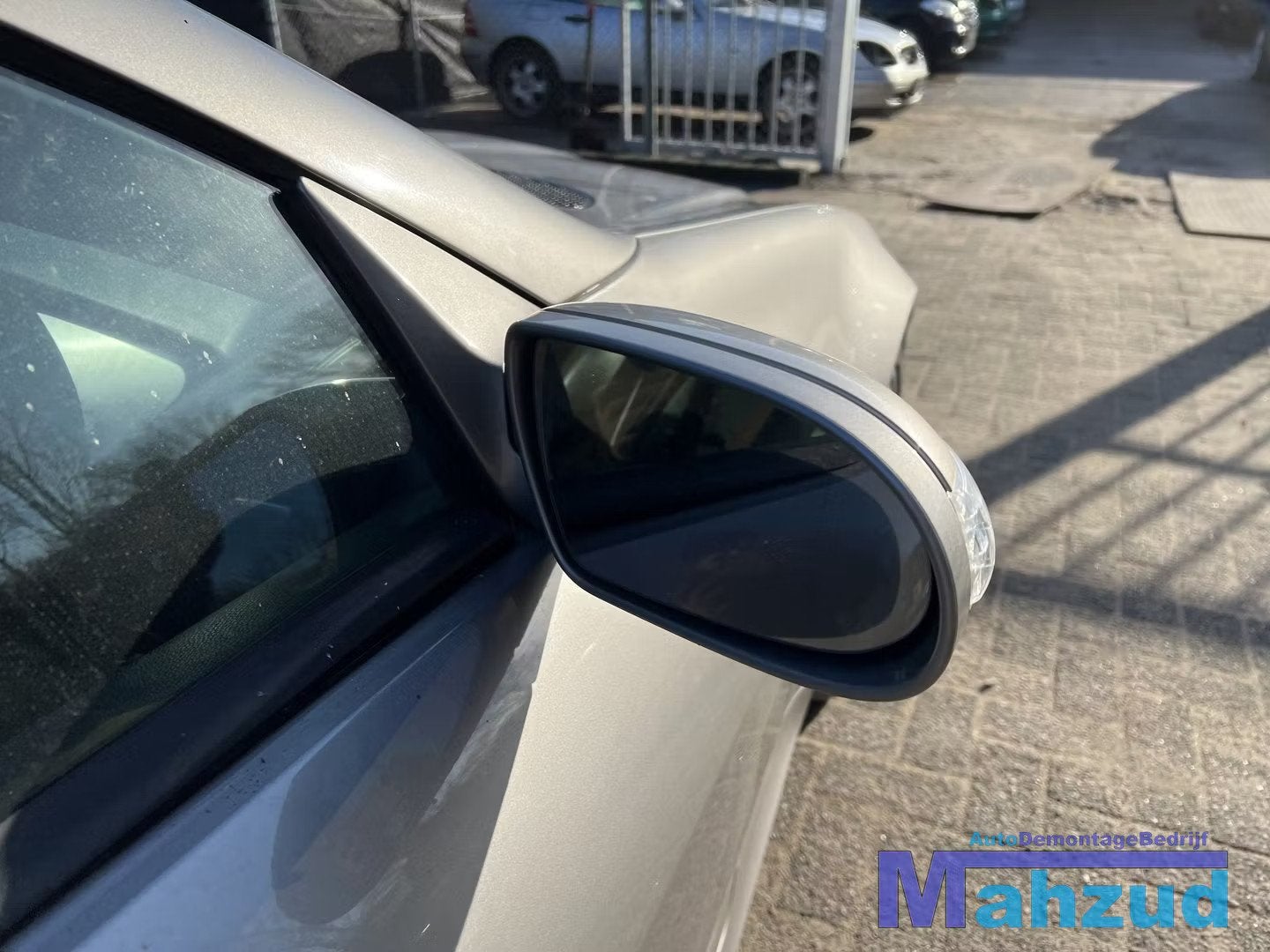 MERCEDES SLK R171 Bruin C723 rechts spiegel 2005-2011, Mercedes-Benz AG, Mercedes-Benz, Utilisé, Mercedesstrasse 120
70372  Stuttgart, DE