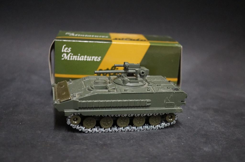 Solido AMX 10P tank 20 mm kanon - 1/50 - TOP, Ophalen of Verzenden, Zo goed als nieuw
