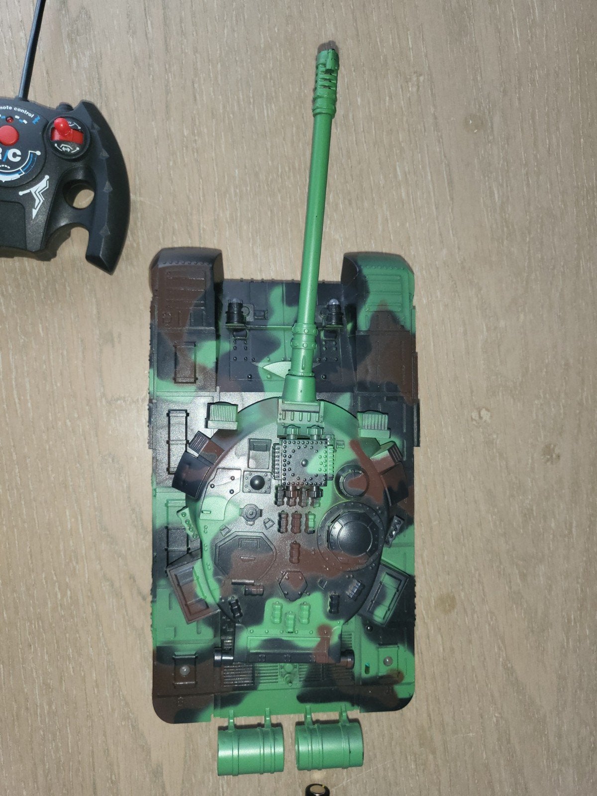 tank met afstandsbediening, Ophalen