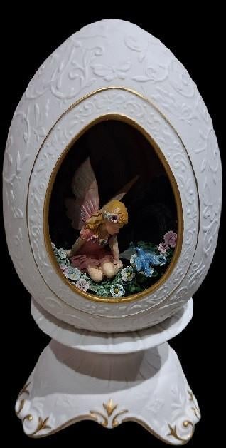 The Enchanted Garden of innocence ei., Ophalen of Verzenden