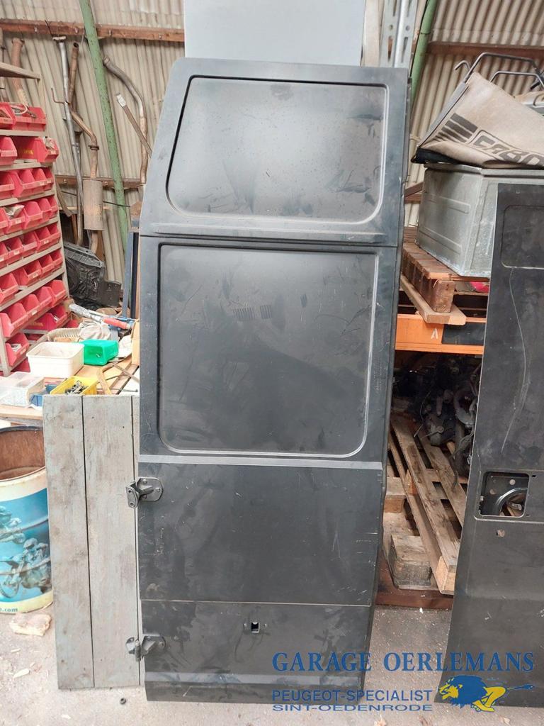 achter portier links peugeot j5, Arrière, -, Haillon arrière, Utilisé