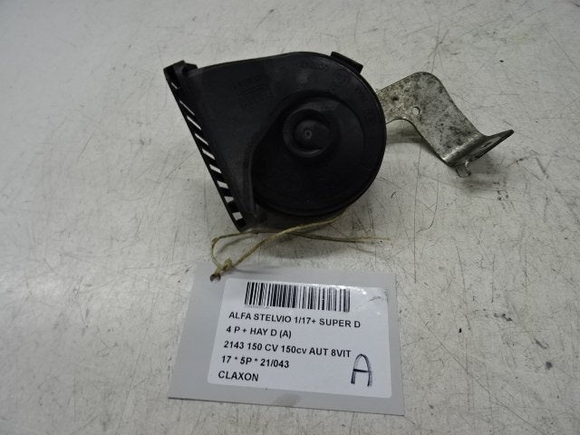 AVERTISSEUR/KLAXON Alfa Romeo Stelvio (949), Utilisé, Alfa Romeo