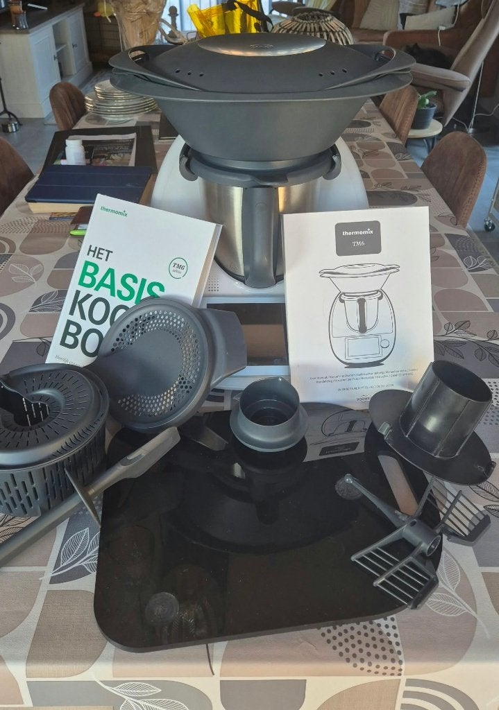 Thermomix TM6, Electroménager, Enlèvement, Comme neuf, Résiste au lave-vaisselle