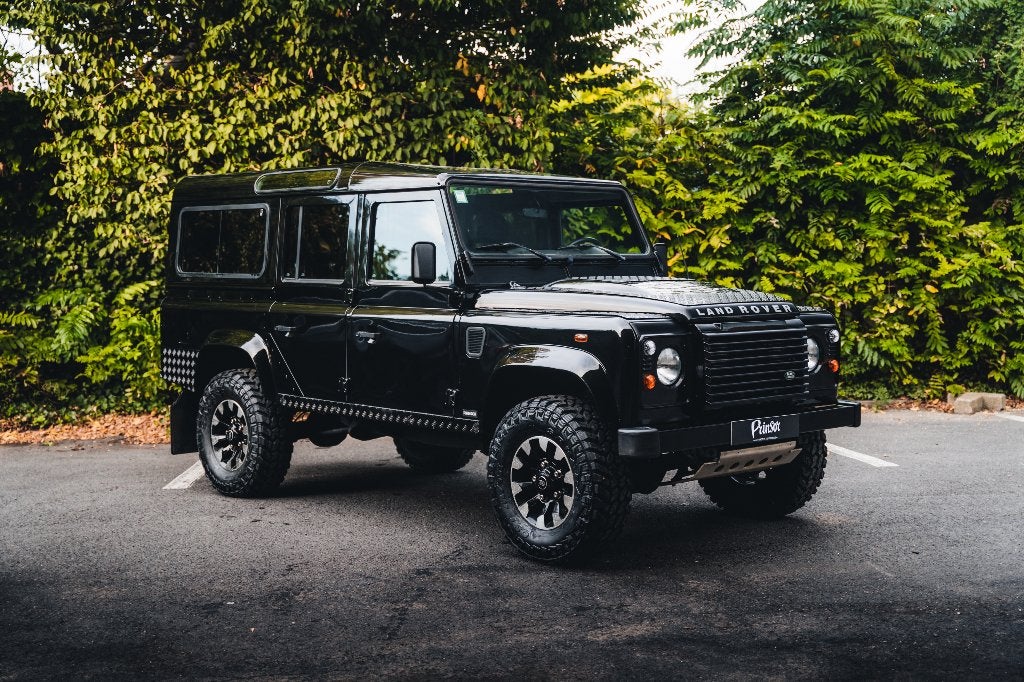 Land Rover Defender 110//NOIR COMPLET, Autos, 90 kW, Achat, Entreprise, Garantie prolongée