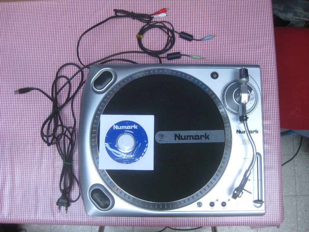 Draaitafel/platenspeler Numark, nieuw., Ophalen, Platenspeler, Overige merken, USB-aansluiting