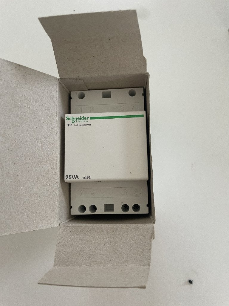 Schneider Electric beltransformator iTR 12-24V 25VA, Bricolage & Construction, Électricité & Câbles, Enlèvement ou Envoi, Neuf