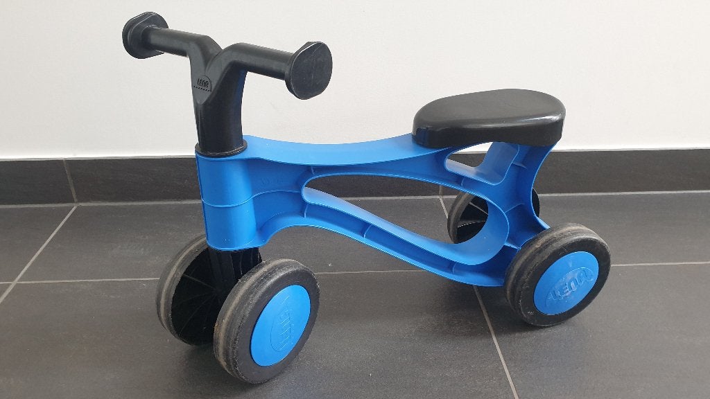 Loopfiets Lena My First Scooter (Perfecte staat), Kinderen en Baby's, Speelgoed | Buiten | Voertuigen en Loopfietsen, Ophalen